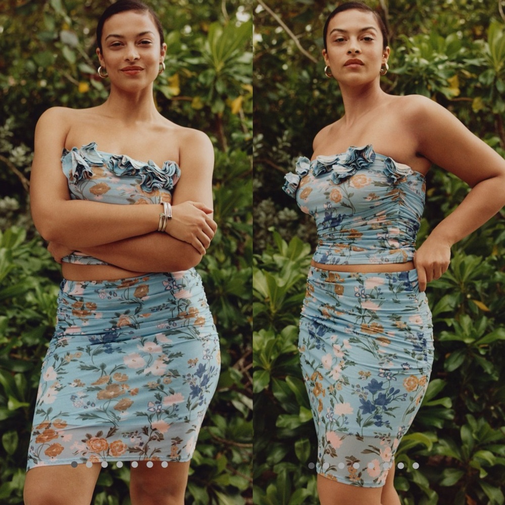 2 pieces By Anthropologie 3D Floral Tube Top Skirt